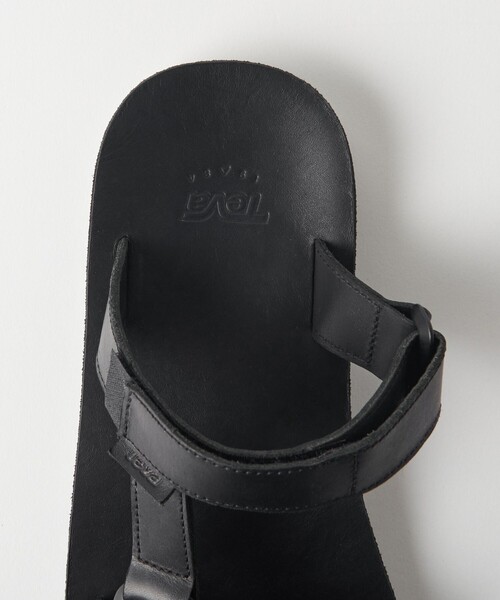 ☆美品☆ 【別注】 レザー TEVA ユニバーサル スライド Teva（テバ）の「【別注】 ＜TEVA＞ ユニバーサル スライド