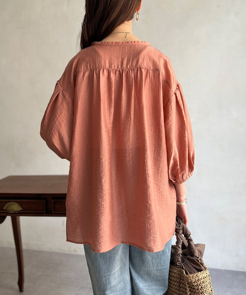 Chez toi（シェトワ）の「袖ボリュームシアースキッパーブラウス（シャツ/ブラウス・レディース・アイボリー/ゴールド/ピンク・FREE）」の21枚目の写真