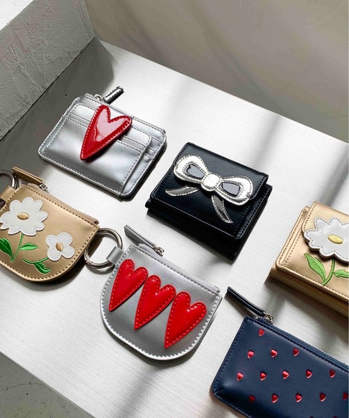 Casselini（キャセリーニ）の「Casselini(キャセリーニ)モチーフカードケース（カードケース・レディース・ブラック/ゴールド/シルバー/ピンク/ネイビー・FREE）」の22枚目の写真