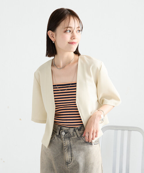 mystic（ミスティック）の「半袖ショートジャケット（ノーカラージャケット・レディース・アイボリー/ブラック・FREE）」の5枚目の写真