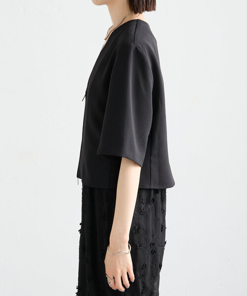 mystic（ミスティック）の「半袖ショートジャケット（ノーカラージャケット・レディース・アイボリー/ブラック・FREE）」の19枚目の写真