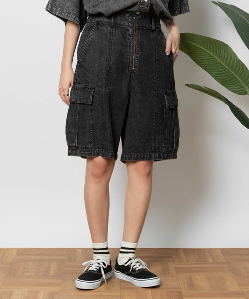 BACK NUMBER（バックナンバー）の「【BACK NUMBER】デニムカーゴショートパンツ（デニムパンツ・レディース・ライトインディゴブルー/ブラック・M/L）」の11枚目の写真