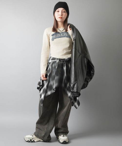 SPINNS(スピンズ)の「【セットアップ対応】ヴィンテージライクバギーデニムパンツ/ユニセックス(デニムパンツ・メンズ・ブラック系その他/ブルー系その他2/ブルー系その他/サックスブルー系/ブラック/ワンウォッシュ/ネイビー・L/M/S)」の9枚目の写真