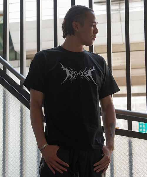 【RIPPER】センタースクリプト Tシャツ / Center Script T-Shirt（Tシャツ/カットソー）｜RIPPER（リッパー） mdprevattcaulkingandwaterproofing.com