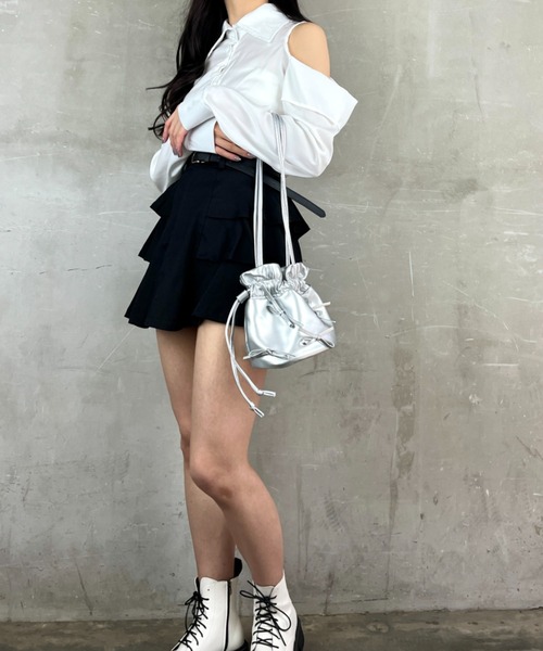 Loco Ocean(ロコオーシャン)の「リボン 巾着 ショルダーバッグ(ショルダーバッグ・レディース・ピンク/ブラック/オフホワイト/シルバー・ONE SIZE)」の15枚目の写真