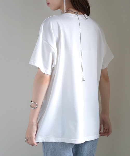 MAISON BREEZE（メゾンブリーズ）の「【MAISON BREEZE】箔プリント Tシャツ 224-561-2861 DTK（Tシャツ/カットソー・レディース・ホワイト/チャコールグレー・FREE）」の7枚目の写真