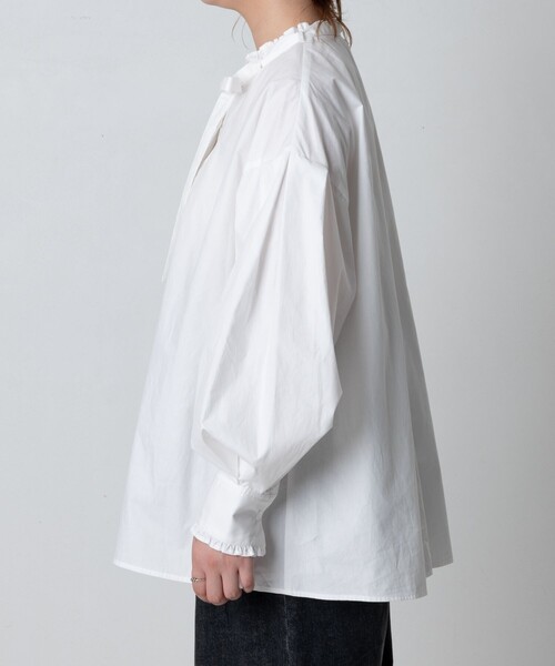 FREAK'S STORE（フリークスストア）の「ベーシック フリルリボンブラウス（シャツ/ブラウス・レディース・オフホワイト/グリーン/チャコール・ﾌﾘ-）」の7枚目の写真