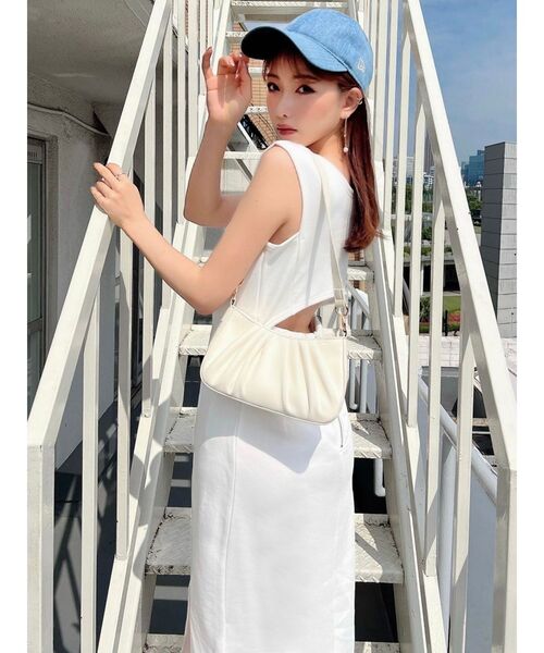 RESEXXY（リゼクシー）の「【NEWERA】ベーシックロゴキャップ（キャップ・レディース・ブルー/ブラック/アイボリー・FREE）」の14枚目の写真