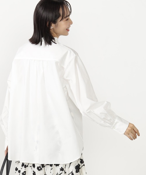 FOUND GOOD（ファウンドグッド）の「UVソデギャザーシャツLS（シャツ/ブラウス・レディース・ベージュ/ブルー系5/ホワイト系5・L/M/S）」の5枚目の写真