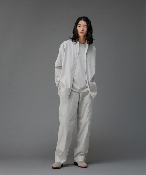 ADAM ET ROPE'(アダムエロペ)の「ガーメントダイ オーバーサイズ レギュラーカラー シャツ / ロングシーズン着用可能(シャツ/ブラウス・メンズ・ネイビー/ライトグレー/ベージュ系その他・L/M)」の17枚目の写真