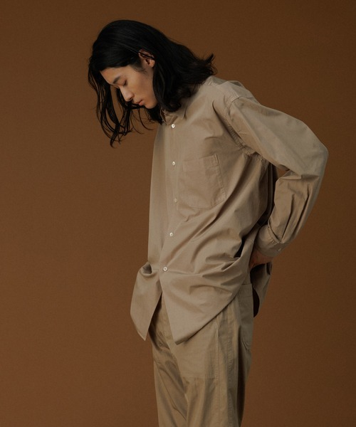 ADAM ET ROPE'(アダムエロペ)の「ガーメントダイ オーバーサイズ レギュラーカラー シャツ / ロングシーズン着用可能(シャツ/ブラウス・メンズ・ネイビー/ライトグレー/ベージュ系その他・L/M)」の19枚目の写真