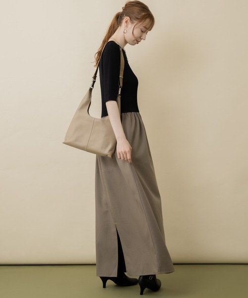 ROSIEE(ロージー)の「ROSIEE 異素材ドッキングコクーンワンピース(ワンピース・レディース・グレイッシュベージュ/カーキ・FREE)」の2枚目の写真