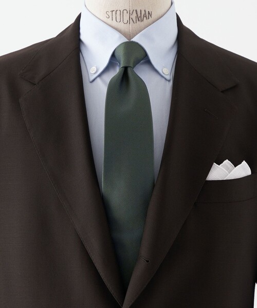 green label relaxing(グリーンレーベルリラクシング)の「GLR ジャパンヴィンテージ 8.0cm ソリッド ネクタイ(ネクタイ・メンズ・ロイヤルブルー/オレンジ/ベージュ/オリーブ/ダークグレー/ワインレッド/ダークブラウン/ネイビー・FREE)」の4枚目の写真