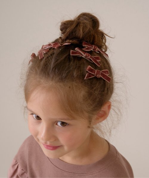 Lycee mine（リセマイン）の「ベロアリボンヘアクリップ6Pセット（バレッタ/ヘアクリップ・キッズ・レッド/ブラック/ピンク/モスグリーン/ブラウン・F）」の3枚目の写真