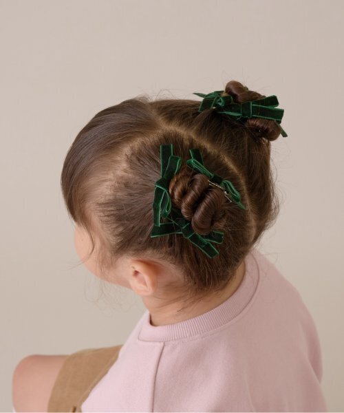 Lycee mine（リセマイン）の「ベロアリボンヘアクリップ6Pセット（バレッタ/ヘアクリップ・キッズ・レッド/ブラック/ピンク/モスグリーン/ブラウン・F）」の4枚目の写真