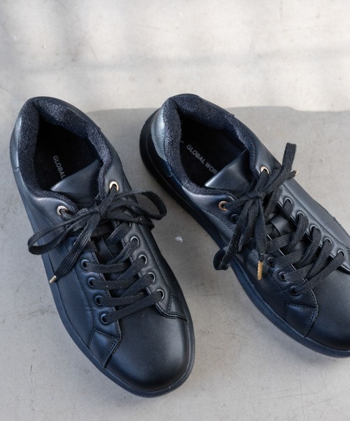 GLOBAL WORK(グローバルワーク)の「エアかるコートスニーカー/135742(スニーカー・レディース・ブラック/アイボリー/シルバー/ブラック×ブラック/グレー・LARGE/MEDIUM/SMALL)」の4枚目の写真