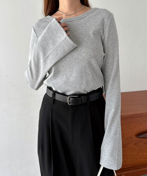 andme（アンドミー）の「テレコリブバックオープンフレアスリーブトップス（Tシャツ/カットソー・レディース・ブラック/オフホワイト/杢グレー/チャコールグレー/キャメル・M/L）」の19枚目の写真