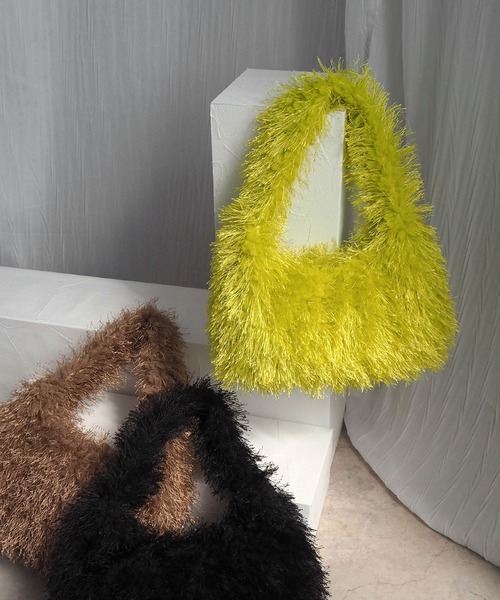 minia（ミニア）の「フェザーバッグ（ハンドバッグ・レディース・ブラック/ブラウン/イエロー・FREE）」の3枚目の写真