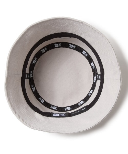 CALNAMUR（カルナムール）の「NEW ERA/ニューエラ キャップ バケット01 セーラーブリム "CALNAMUR カルナムール コラボコレクション" 14349011/14349012（ハット・レディース・ストーン/ブラック・L/XL/M/L）」の8枚目の写真