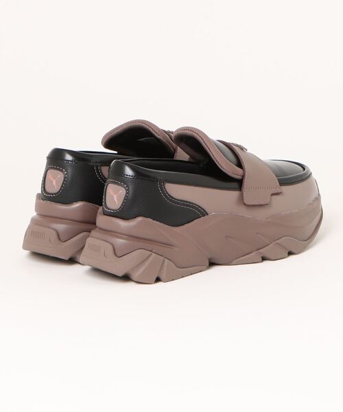 PUMA(プーマ)の「PUMA プーマ ウィメンズ ローファー INT(スニーカー・レディース・ブラック系その他/ブラック系その他5・23.0cm/23.5cm/22.0cm/22.5cm/25.0cm/25.5cm/24.0cm/24.5cm)」の3枚目の写真
