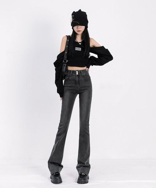 aimoha（アイモハ）の「【Aimoha】スリムフィットマイクロフレアジーンズ（デニムパンツ・レディース・グレー/ブラック・SMALL/LARGE/MEDIUM）」の5枚目の写真