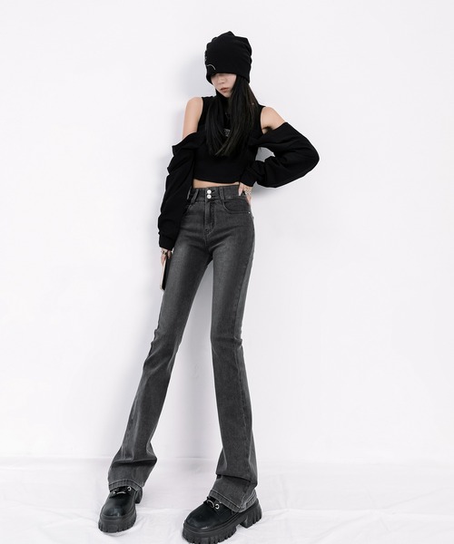 aimoha（アイモハ）の「【Aimoha】スリムフィットマイクロフレアジーンズ（デニムパンツ・レディース・グレー/ブラック・SMALL/LARGE/MEDIUM）」の20枚目の写真