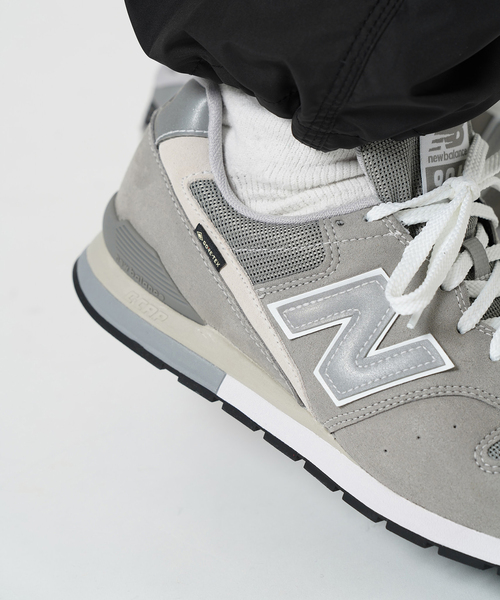 NEW BALANCE(ニューバランス)の「《WEB限定》【New Balance / ニューバランス】CM996 GTX A2 / B2(スニーカー・メンズ・ブラック/チャコールグレー・26cm/26.5cm/27cm/27.5cm/28cm)」の11枚目の写真