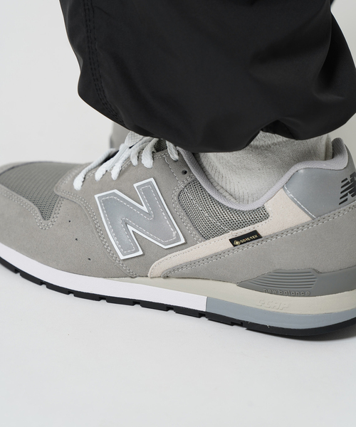 NEW BALANCE(ニューバランス)の「《WEB限定》【New Balance / ニューバランス】CM996 GTX A2 / B2(スニーカー・メンズ・ブラック/チャコールグレー・26cm/26.5cm/27cm/27.5cm/28cm)」の13枚目の写真