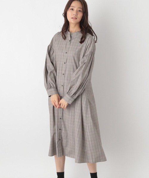 GLOBAL WORK(グローバルワーク)の「お手入れらくらくアソート柄シャツワンピース/132432(ワンピース・レディース・チャコール/ブラウン/ブルー・REGULAR/LONG)」の3枚目の写真