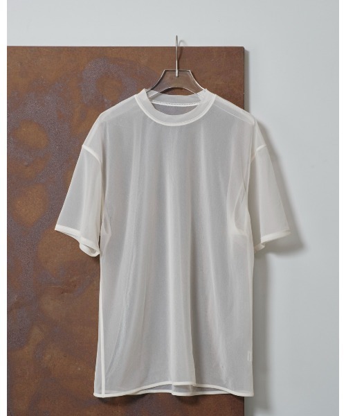 TODAYFUL（トゥデイフル）の「Halfsleeve Sheer T-shirts（Tシャツ/カットソー・レディース・オフホワイト/ブラック/イエロー系その他・FREE）」の13枚目の写真