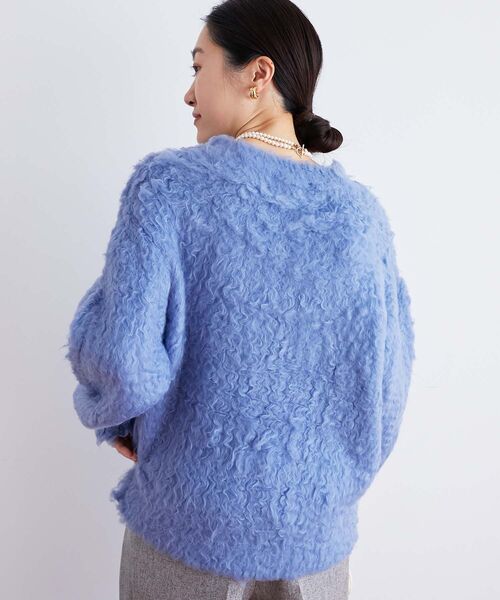 le.coeur blanc（ルクールブラン）の「ブークレウェーブシャギーニット（ニット/セーター・レディース・キャメル/ライトベージュ/ブルー・38）」の6枚目の写真