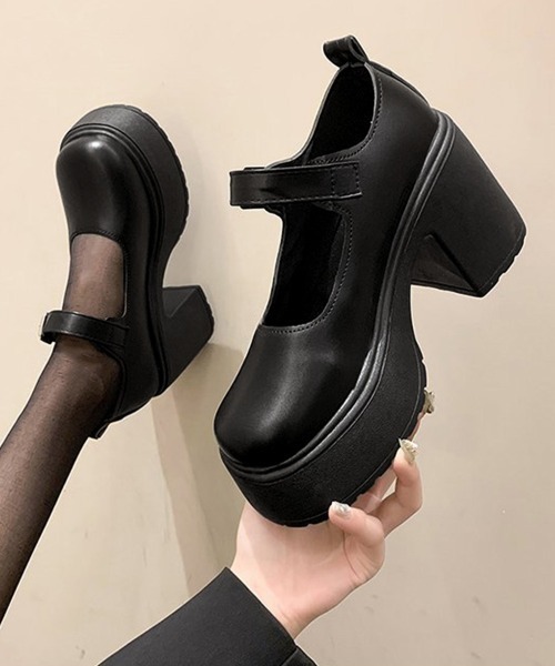 Miniministore(ミニミニストア)の「厚底ローファー 韓国風ストラップパンプス(ローファー・レディース・ブラック系1/ブラック系2・22.5cm/23.0cm/23.5cm/24.0cm/24.5cm)」の2枚目の写真