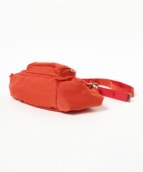 Ray BEAMS(レイビームス)の「【別注】CONTROL FREAK / ダウニー ショルダー バッグ(トートバッグ・レディース・グレー/レッド/ブラック・ONE SIZE)」の22枚目の写真