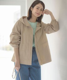 フード付き ライトアウター
