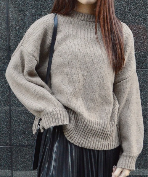 &soiree(アンドソワレ)の「【&soiree】モックネックボリュームスリーブニット(CP)(ニット/セーター・レディース・ブラック/ブラウン/アイボリー/ブルー・S/M)」の12枚目の写真