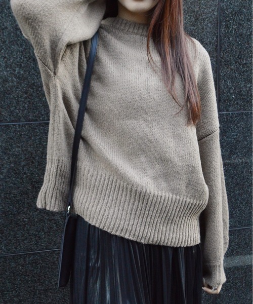 &soiree(アンドソワレ)の「【&soiree】モックネックボリュームスリーブニット(CP)(ニット/セーター・レディース・ブラック/ブラウン/アイボリー/ブルー・S/M)」の16枚目の写真