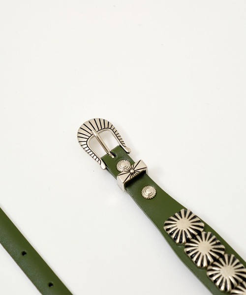 すぐ届く【TOGA】ベルト シルバーモチーフ付 レザー コンチョ TOGA TOO/トーガトゥー】Concho Leather belt/コンチョレザー