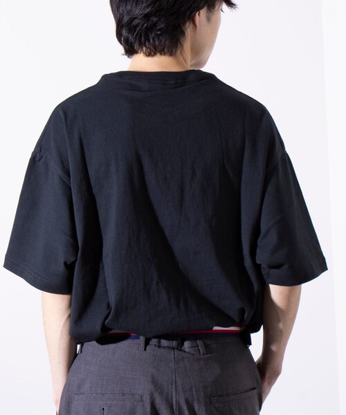 KELTY(ケルティ)の「【KELTY×GLOSTER】別注ワンポイント ポケットTシャツ ワンポイントワッペン(Tシャツ/カットソー・メンズ・ホワイト/チャコールグレー/アッシュグレー/ブラック・S/M/L)」の22枚目の写真