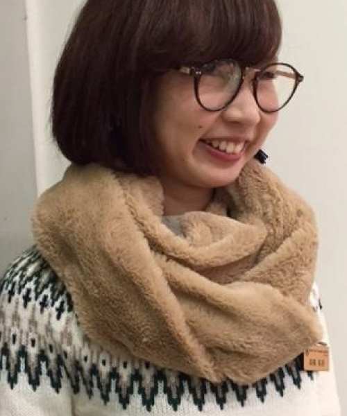 earth music&ecology(アースミュージックアンドエコロジー)の「フェイクファースヌード(ストール/ショール・レディース・アイボリー/ブラック/キャメル・FREE)」の3枚目の写真