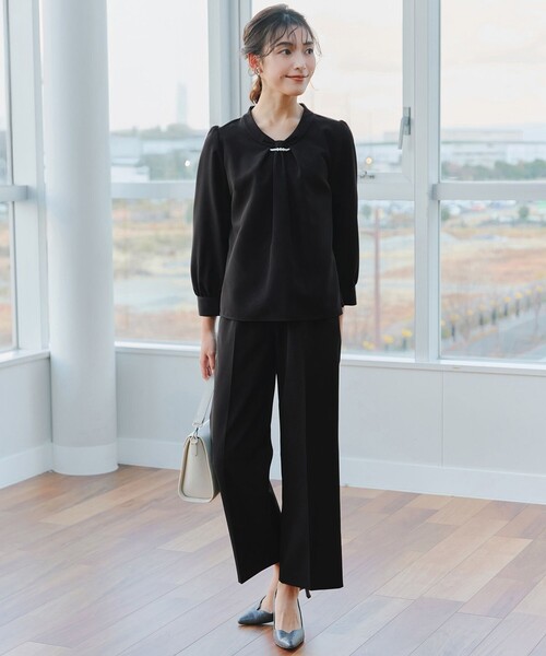 Tiaclasse（ティアクラッセ）の「ワイドパンツ（その他パンツ・レディース・ネイビー/グレイッシュベージュ/ブラック・L/M/S）」の9枚目の写真