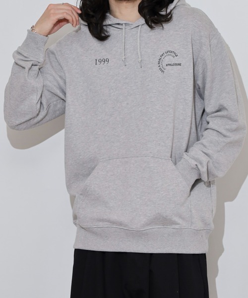 MODISH GAZE(モディシュガゼ)の「MODISH GAZE カップルイラスト裏毛フーディ(ATHLEISURE)(パーカー・メンズ・グリーン/オートミール/ネイビー/杢グレー/ブラック・M/L)」の14枚目の写真