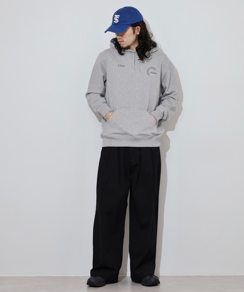 MODISH GAZE(モディシュガゼ)の「MODISH GAZE カップルイラスト裏毛フーディ(ATHLEISURE)(パーカー・メンズ・グリーン/オートミール/ネイビー/杢グレー/ブラック・M/L)」の16枚目の写真
