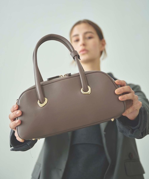 LE VERNIS ル ベルニ　アイレットワイドボストンモカ　新品未使用タグ付 セール】LE VERNIS(ル・ベルニ)Eyelet wide boston（ボストンバッグ