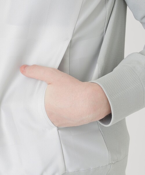 BLACK LABEL CRESTBRIDGE（ブラックレーベル・クレストブリッジ）の「シャドーチェックコンビニットブルゾン（ブルゾン・メンズ・ブラック/ホワイト系その他・L/XL/M）」の12枚目の写真