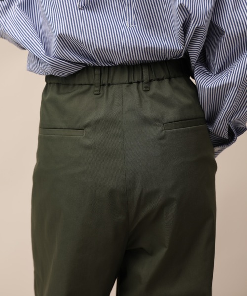aimoha（アイモハ）の「ツータックワイドスラックス（スラックス・メンズ・カーキ/チャコール/アイボリー・マルチサイズ）」の9枚目の写真