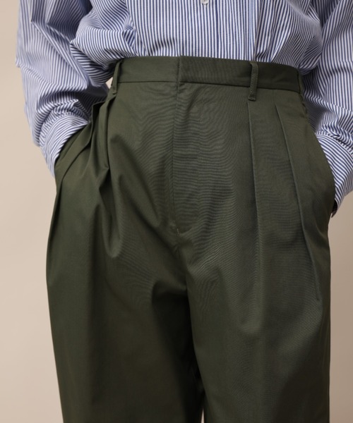 aimoha（アイモハ）の「ツータックワイドスラックス（スラックス・メンズ・カーキ/チャコール/アイボリー・マルチサイズ）」の4枚目の写真