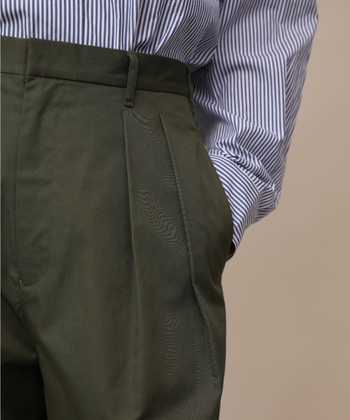 aimoha（アイモハ）の「ツータックワイドスラックス（スラックス・メンズ・カーキ/チャコール/アイボリー・マルチサイズ）」の6枚目の写真