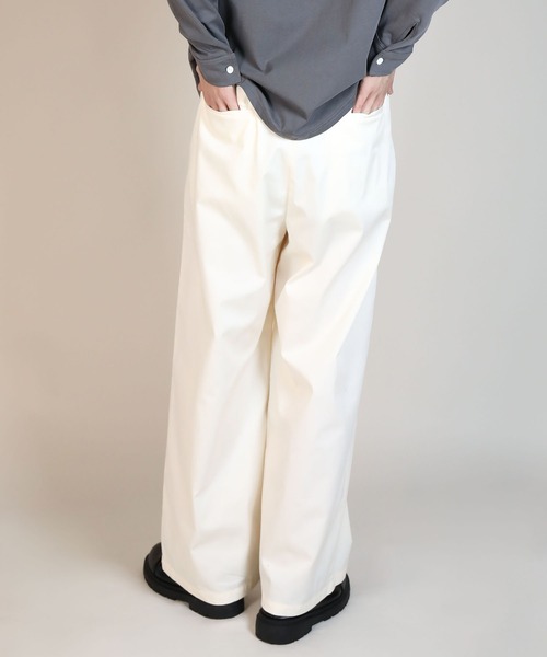 aimoha（アイモハ）の「ツータックワイドスラックス（スラックス・メンズ・カーキ/チャコール/アイボリー・マルチサイズ）」の17枚目の写真