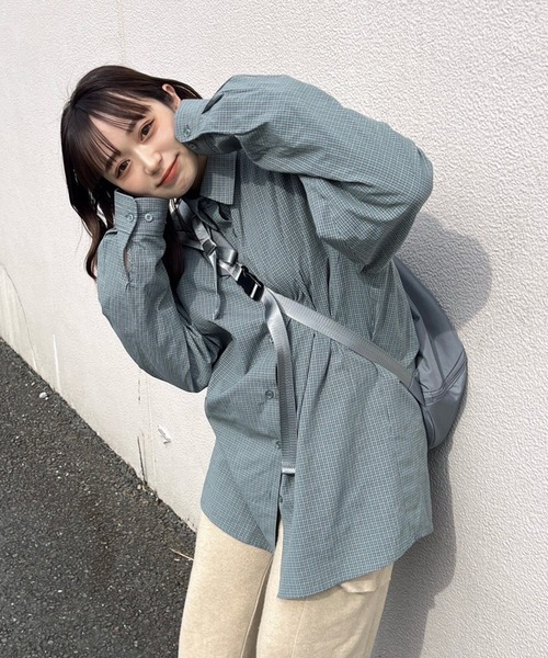 NUNIFE（ユニフィー）の「【さやべびコラボ】チェックシャツ（シャツ/ブラウス・レディース・ベージュ/グリーン・FREE）」の2枚目の写真