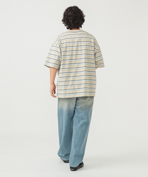 BEAMS（ビームス）の「BEAMS / ルーズ ボーダー Tシャツ（Tシャツ/カットソー・メンズ・ホワイト/ベージュ/グレー・S/M/L/XL）」の17枚目の写真